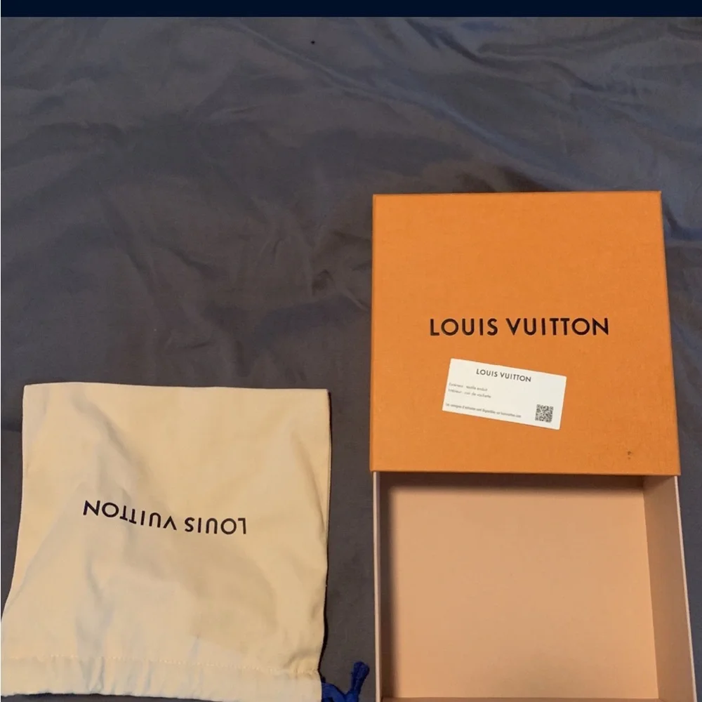 lv belt - Picture 5 of 5